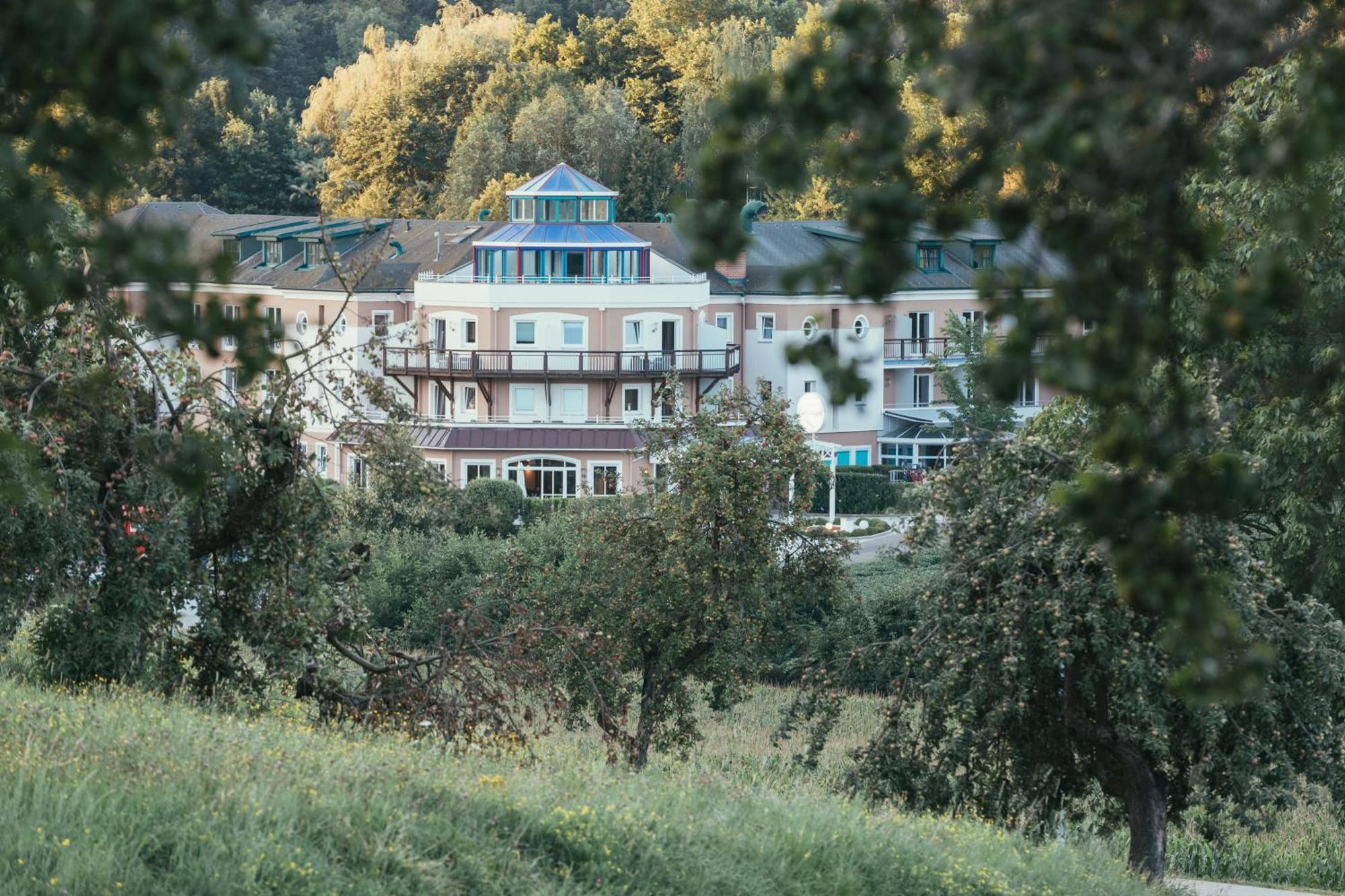 Hotel Traumvogel Jennersdorf Exterior photo